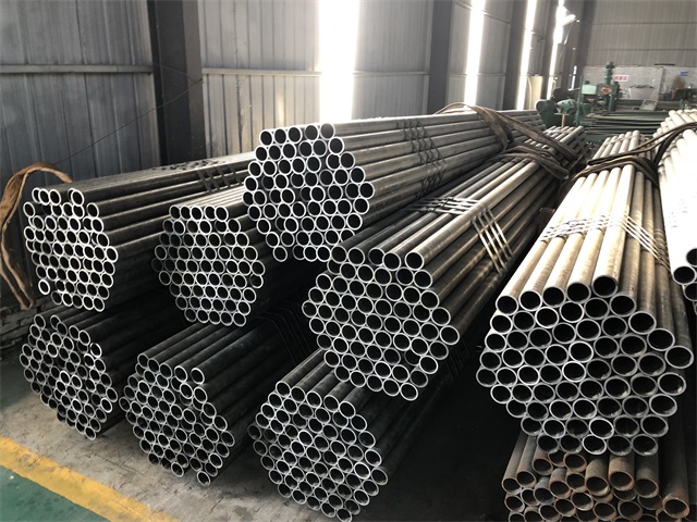 甘孜小口径厚壁无缝钢管